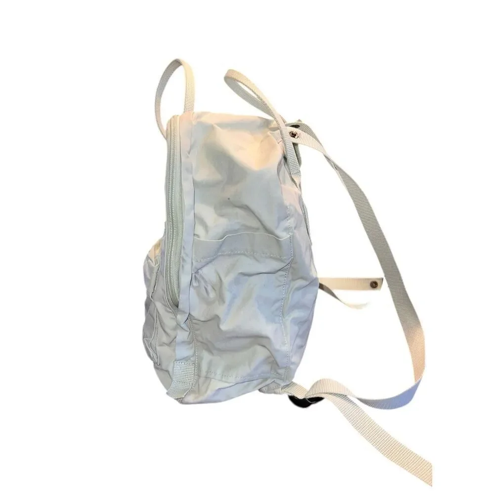 Fjallraven Kanken everyday outdoor water resistant light green durable backpack